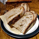28&Vin - 自家製ライ麦酵母のパン（２人前）