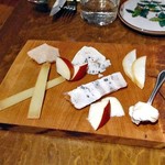 28&Vin - チーズの盛り合わせ