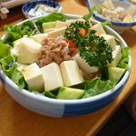 ちゃんこ大政  - 豆腐とツナにサラダ