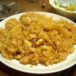 大衆割烹 すみれ - 〆に美味しいチキンライス