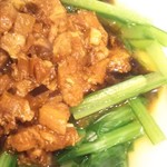 麺線屋formosa - くて～とした小松菜に魯肉のスープか絡まって♪