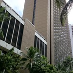 Hilton Waikiki Beach - 