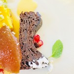 パッパーレ - チョコレートのテリーヌとリンゴのコンポート【料理】 