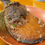 豊松 - しゃもじ断面（鰻の頭を叩いて焼いてます）