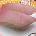 魚べい - びんちょうマグロ 100円