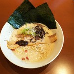 おとなりラーメン - とんこつらぁめん