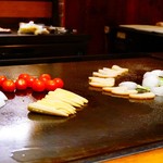 鉄板焼さとう - チーズフォンデュの焼き野菜