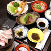 朝日堂 - 料理写真:注文しなくても出てくる定食（1050円）