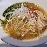 Uobei - こだわりバジル味噌ラーメン