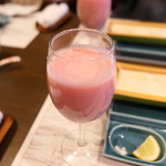 宇豆基野 - いちご豆乳ソーダ割り