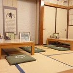 助八寿司 - 座敷