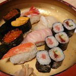 特上(アワビをとびっこに変更)