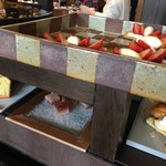 ザ・ロビーラウンジ - ワゴンが、回って来ます。