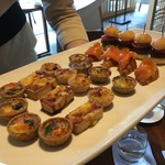 ザ・ロビーラウンジ - お食事系は、リッツのもの。