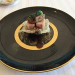 テラコヤ - フォアグラポワレ、ナスのキャビア、松茸の手羽先詰めを中国湯葉に載せて　 　バルサミコとネギ油のソース