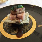 テラコヤ - フォアグラポワレ、ナスのキャビア、松茸の手羽先詰めを中国湯葉に載せて　 　バルサミコとネギ油のソース