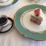 テラコヤ - TERAKOYAパティシエが作るアニバーサリー・ケーキ 　”ガトー・フレジュ”