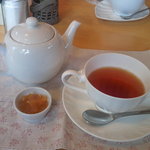 瀬戸内ジャムズガーデン - ロシアンティ かぼす蜂蜜マーマレード添え