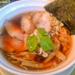 醤油そば + チャーシュー (950円)