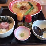 味の民芸 - 特製肉味噌の坦々うどん    ミニまぐろ丼セット