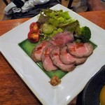 森の賢者 - 石垣牛のローストビーフ