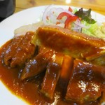 ポークチャップ、肉厚のお肉がたまらん！