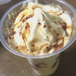 ミニストップ - 料理写真:たっぷりプリンパフェ 390円