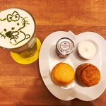 カフェ ド ミキ ウィズ ハローキティ - 