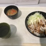 日本体育大学世田谷校舎　学生食堂 - 