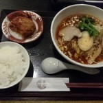 Izumo Suien - さんらー麺とから揚げセット