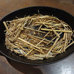 Taverna GUSTAVINO - 北海道の牧場から届く有機の藁