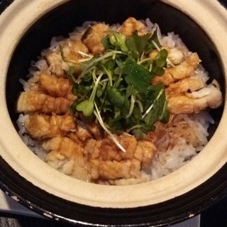 Special “earthen pot rice”