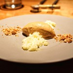 erre - ☆タルトタタンと蜂蜜のジェラート 胡椒のクランブル