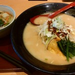 旬菜麺茶屋　五目亭 - セット「担々麵」＆「中華丼」