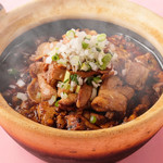 Chuugokusai Kan Shien - 牛バラ入り 土鍋麻婆豆腐