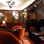 マキシム・ド・パリ　バールーム - 