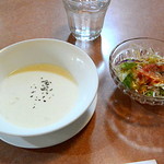 キッチン カトウ - スープとサラダ