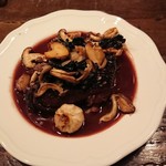 ラトリエ・ドゥ・ヴィーブル - 竹鶏の赤ワイン煮