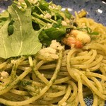 五右衛門 - 海老とアボカドのジェノベーゼ