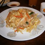 中華家庭料理 雲海 - 焼きビーフン683円