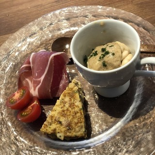 ビストロ ド ペイ