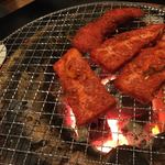 花田流焼肉 炭家 - 辛タレロース