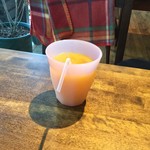 ジャム cafe 可鈴 - ミニプレートのオレンジジュース(+100円)