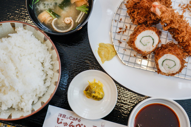洋食とcafeじゅんぺい - 美瑛（コロッケ）の写真