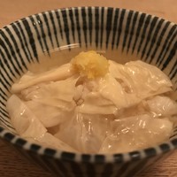 山城屋庄蔵 - 湯葉との茶漬けなのかな…
                柚子の風味が豊かで、大変美味しかった。
