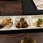 紅紅火火 - 前菜３種