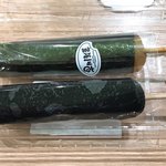 だんごの早川 - 上から海苔巻きと胡麻