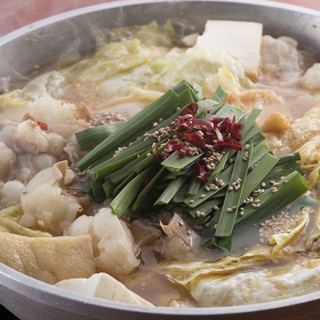 There is also an exquisite Motsu-nabe (Offal hotpot) course♪