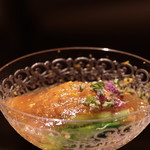 富小路 やま岸 - 大分赤貝とジュレ酢、京都若水菜