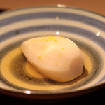 富小路 やま岸 - 海老芋、柚子煮